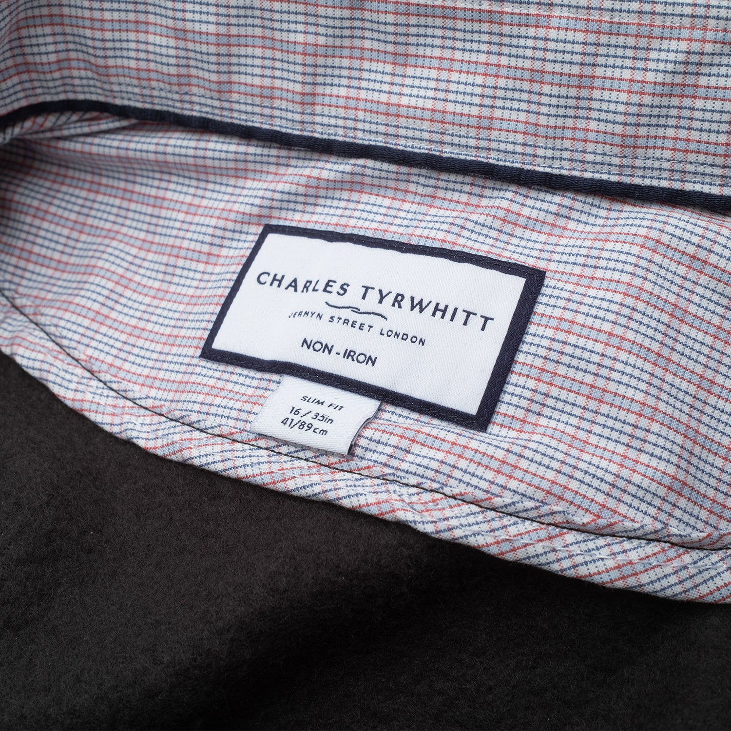 Finance Pro Outfit 12 (M)